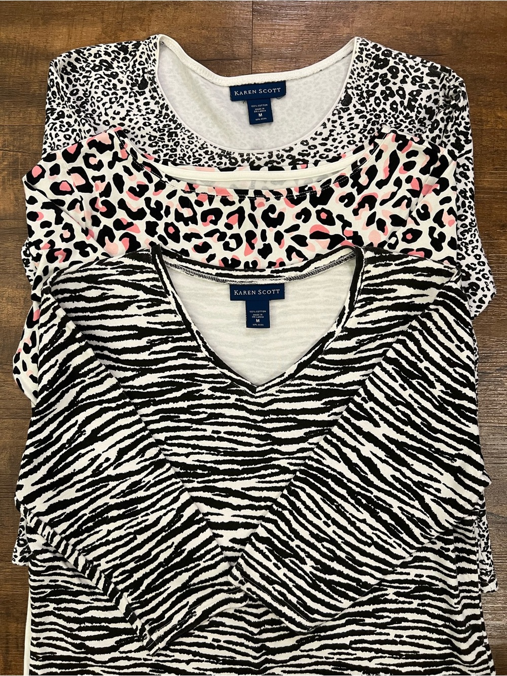 WOMEN’S ANIMAL PRINT TOPS BUNDLE (3  tops) – Medium (NWOT/EUC)